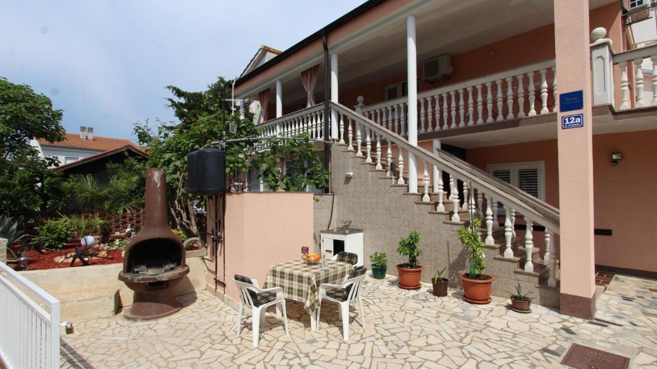 Apartment Kreslin วานตาชิชี ภายนอก รูปภาพ