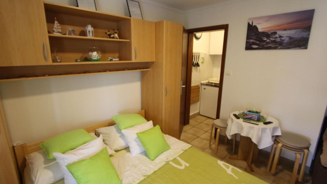 Apartment Kreslin วานตาชิชี ภายนอก รูปภาพ